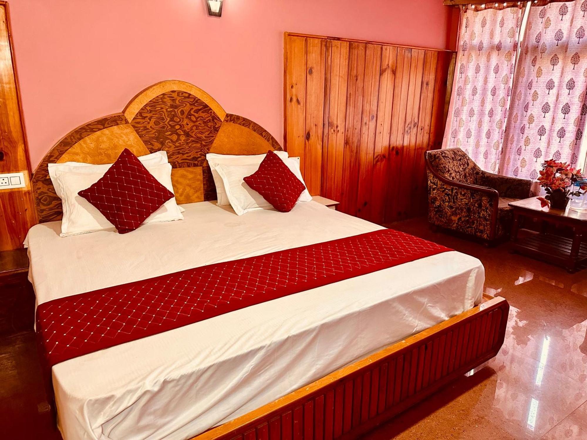 Hotel Royal Respite Manali - Luxury Comfort ! Travellers Delight ! Budget Friendly ! Prime Location ! Guest Favourite Exterior foto