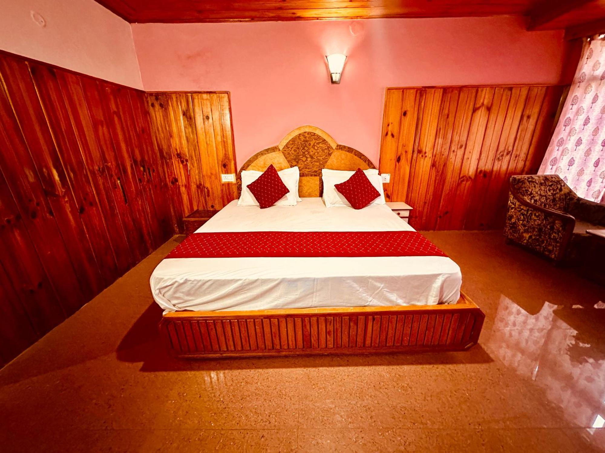 Hotel Royal Respite Manali - Luxury Comfort ! Travellers Delight ! Budget Friendly ! Prime Location ! Guest Favourite Exterior foto
