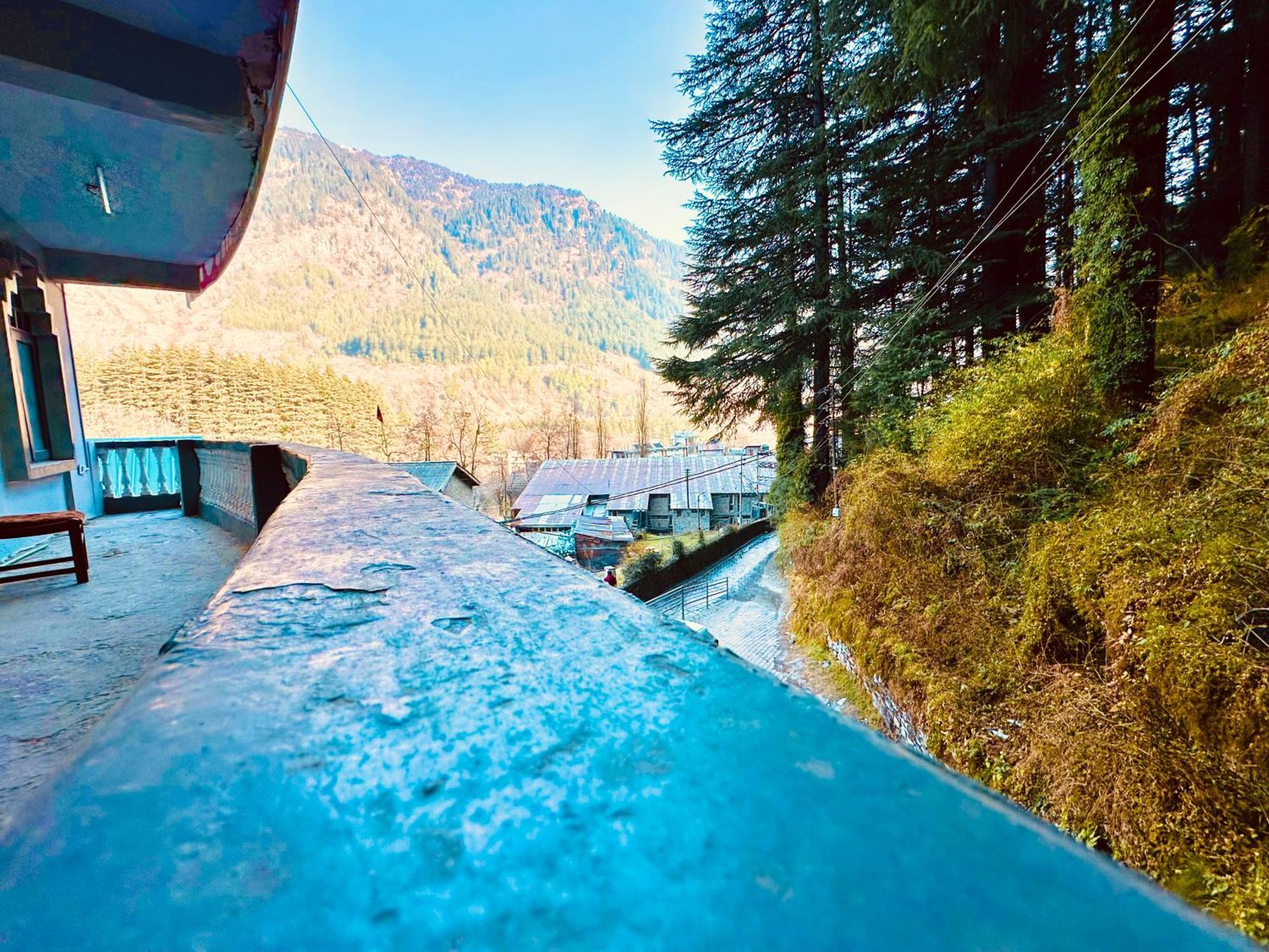 Hotel Royal Respite Manali - Luxury Comfort ! Travellers Delight ! Budget Friendly ! Prime Location ! Guest Favourite Exterior foto